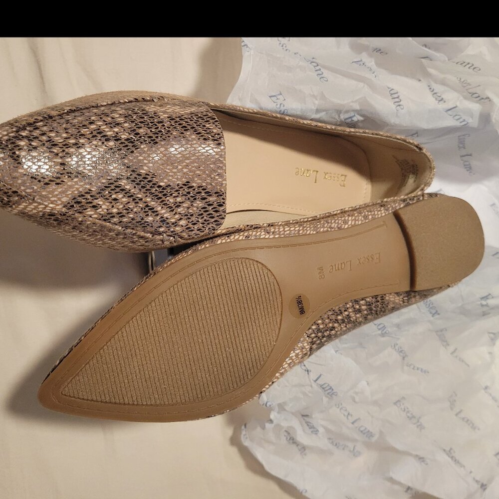 ESSEX LANE-Fashion Snake Tan Flats/Size 8M